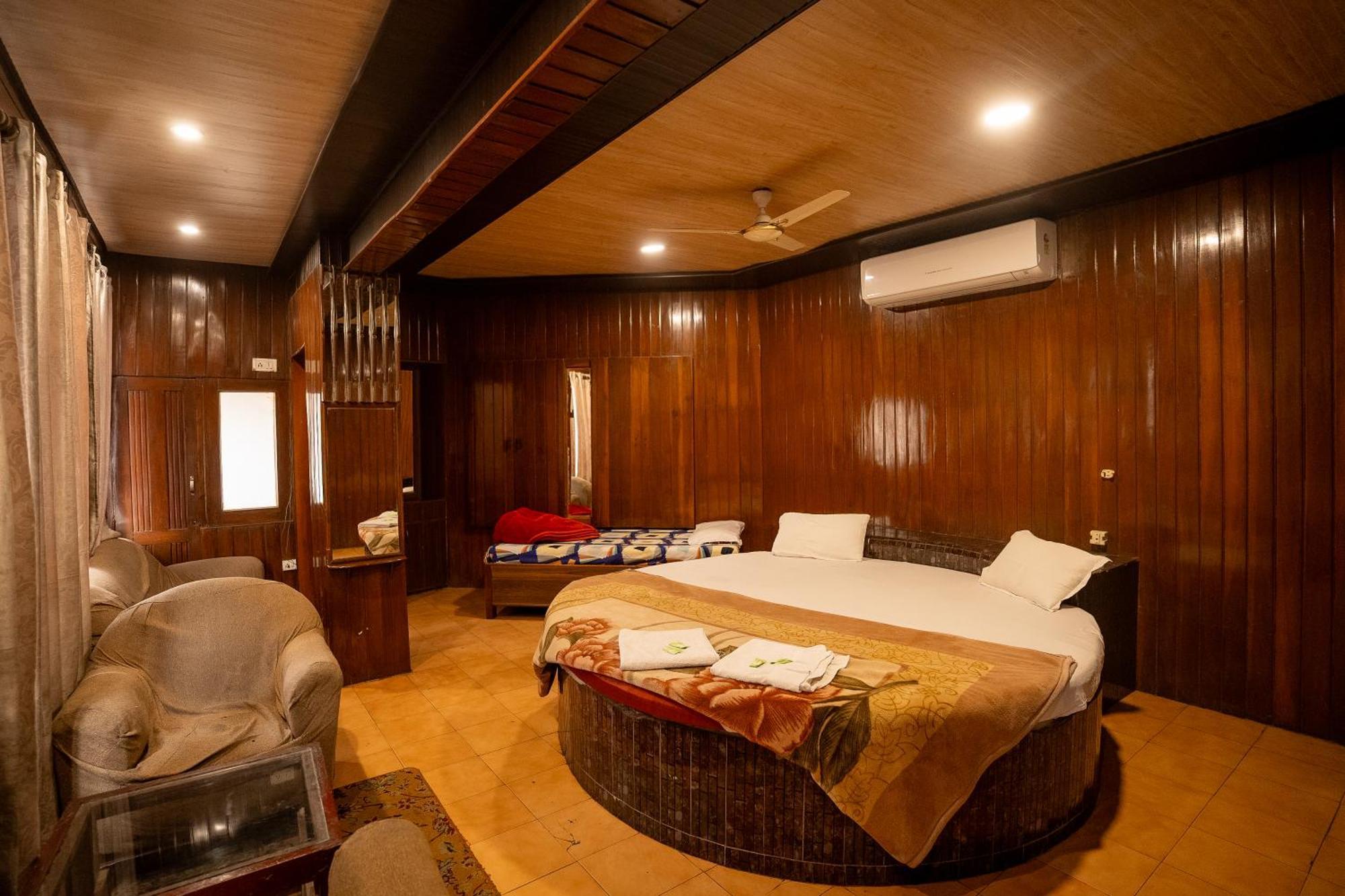 Hotel Shahjahan Агра Екстериор снимка
